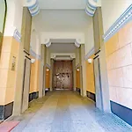 Cozy Apartment Near Bocconi